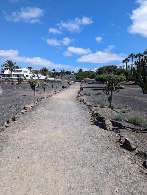 Charming Flat In Los Molinos With Terrace & Pools, Near Playa Bastian Costa Teguise Exterior foto